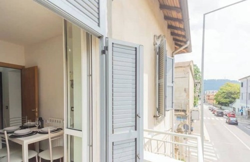 Albate Apartment | 10 minutes from the lake