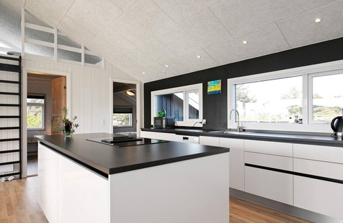 Grønhøj House | 10 person holiday home in Løkken-By Traum