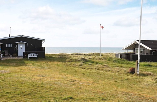 Grønhøj House | 10 person holiday home in Løkken-By Traum
