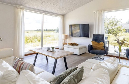 Grærup Strand House | 10 person holiday home in Oksbøl