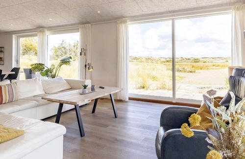Grærup Strand House | 10 person holiday home in Oksbøl