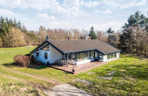 Bindslev House | 10 person holiday home in Bindslev-By Traum