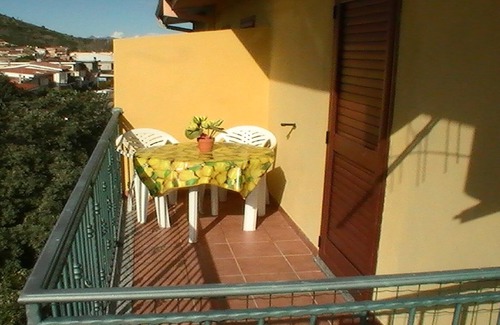 La Caletta Apartment | 100 M. FROM THE BEACH