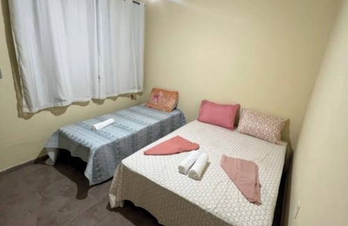 Rui Pinto Bandeira Apartment | 100m Bakery 150m Supermarket 200m Restaurant by weight 230m Restaurant at will.