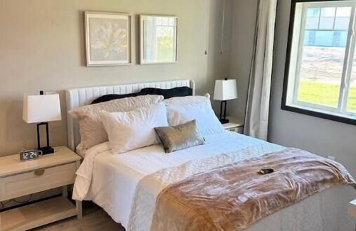 Rosemount Apartment | 102 - New, Modern & Comfortable 1 Bedroom Apt