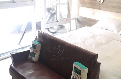 West Central District Apartment | 102 Undisturbed double room. Completely separated.