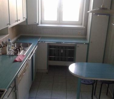 Stare Miasto District House | 1050 Śmiałego 36 - Tanie Pokoje - samodzielne zameldowanie - self check in