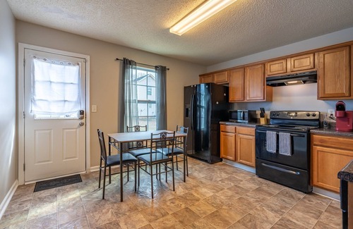 Cartersville House | 106 Middlebrook Dr, Cartersville