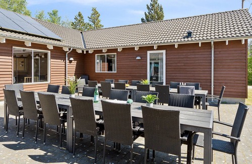 Ho House | 11 bedroom stunning home in Blåvand