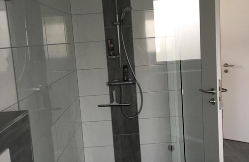 Twist House | 11 Ferienhaus am See