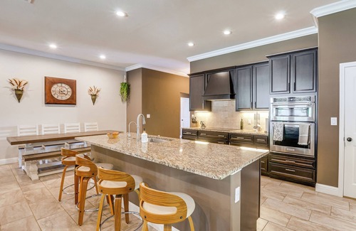 Lubbock House | 11 Mi to Dtwn: Lubbock Home w/Patio, Grill & Yard