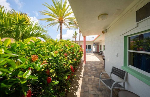 Bay Esplanade Apartment | 114 · Pool Beach Self Checkin Free Parking