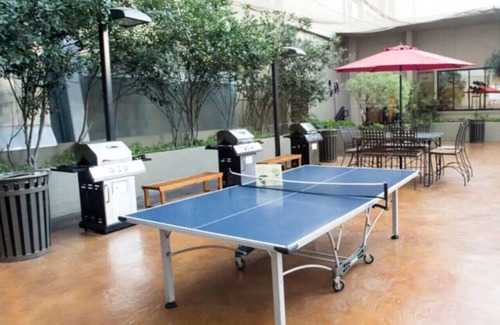 Las Vegas Strip Condo | 1150 · Stay together on the strip - 6 comfy beds w/view!