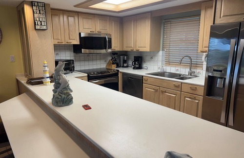 Avon By The Sea Condo | 117 Cocoa Beach Club Direct Oceanfront Next to Pier, Dog Friendly