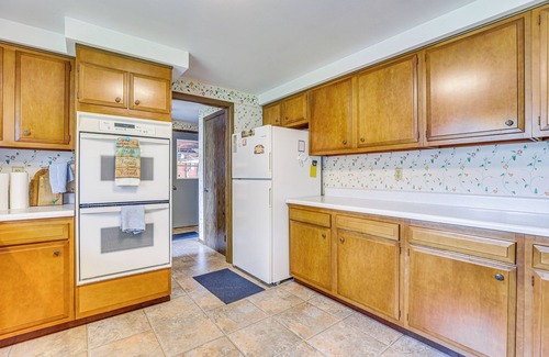 New Lisbon House | 12 Mi to Castle Rock Lake: Serene New Lisbon Home!