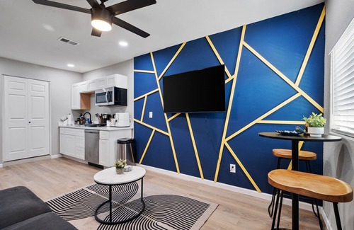 Maryvale House | 12 Minutes From Downtown Phoenix - 1 Bedroom