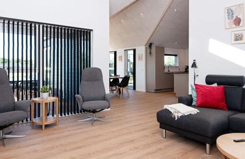 Ansager House | 12 person holiday home in Ansager-By Traum
