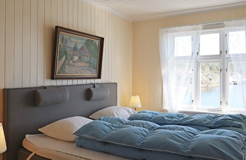 Lyngør House | 12 person holiday home in LYNGØR