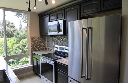 Princeville Apartment | 1202A Cliffs RESORT, 164.00 Oct20-Nov1 Blow Out Sale on OceanViewResort 10Star!