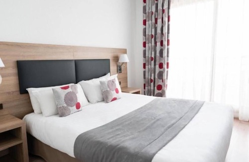 Le Cannet Hotel | 12min de la Croisette | Chambre double + Rooftop