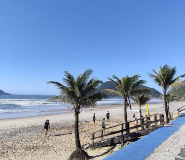 Tombo House | 13-A - Apto 2 dorms c/ar condicionado + 1vaga