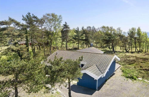 Oster Somarken House | 1327 Aakirkeby - Holsteroddevej 15