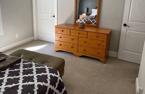 Langford Apartment | #138 Longspur Dr. Upper Suite - 3 Bedroom House