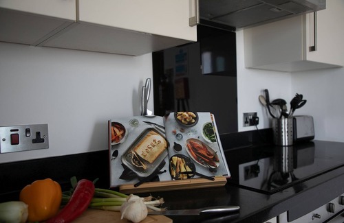 Torcross Apartment | 14 At The Beach, Torcross - an apartment that sleeps 4 guests in 2 bedrooms