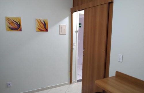 J Jeriquara Apartment | 1406 AP 2 Quartos, shopping, Banheira de Hidro privativa , bebidas liberadas nas piscinas e internet no ap, proximo ao shopping singapura