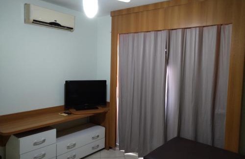 J Jeriquara Apartment | 1406 AP 2 Quartos, shopping, Banheira de Hidro privativa , bebidas liberadas nas piscinas e internet no ap, proximo ao shopping singapura