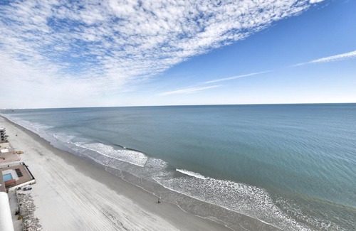 Garden City Apartment | 1406 Waters Edge Resort condo
