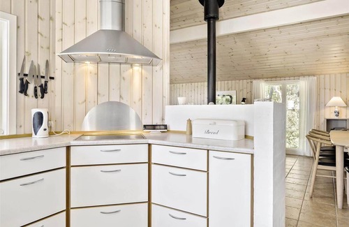 Oster Somarken House | 1457 Aakirkeby - Holsteroddevej 14