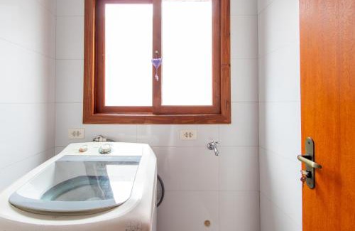 Florianopolis Villa | 150m da Praia e a 300m do Villa Casarão WZ8850