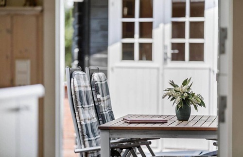 Oster Somarken House | 1555 Aakirkeby - Ædjavejen 14