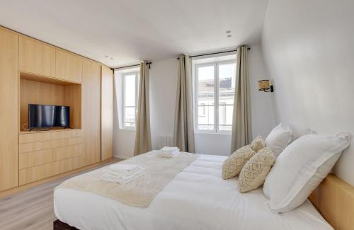 Quartier de la Salpetriere Apartment | 157 Suite Sacha - Superbe Duplex à Paris