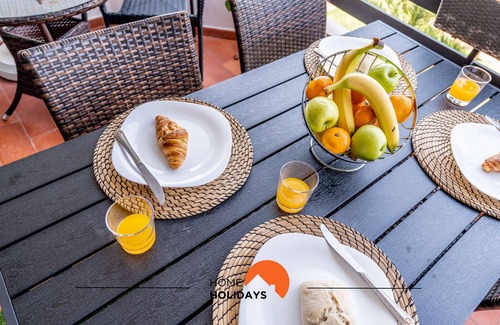 Patio Apartment | #158 T3 Panorama C by Home Holidays