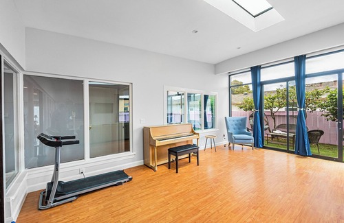 Millbrae House | 1580 SFO Spacious & Beautiful 3BR house