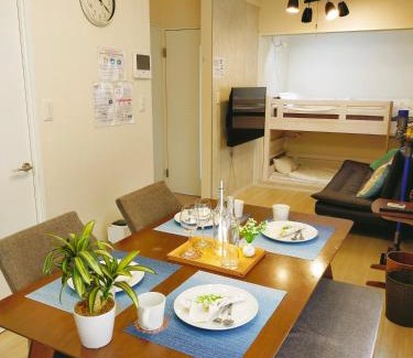 Kamata Apartment | 15min to Haneda Airport - Homies House Kamata for up to 9 guests