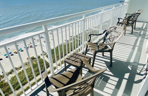 Myrtle Beach Condo | 15th floor 3 bedroom/2 bath condo with million dollar views!