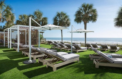 Golden Mile Condo | 15th Floor Luxury, with Ocean Views and Breakfast