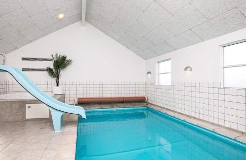 Nr. Lyngby House | 16 person holiday home in Løkken-By Traum