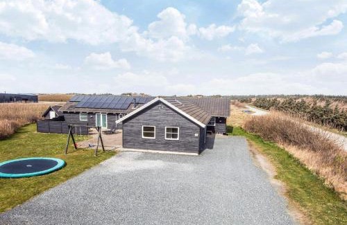 Nr. Lyngby House | 16 person holiday home in Løkken-By Traum