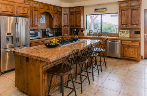 Paso Robles House | 17 acres with tennis court, pool . in the middle of Paso Robles wine country!