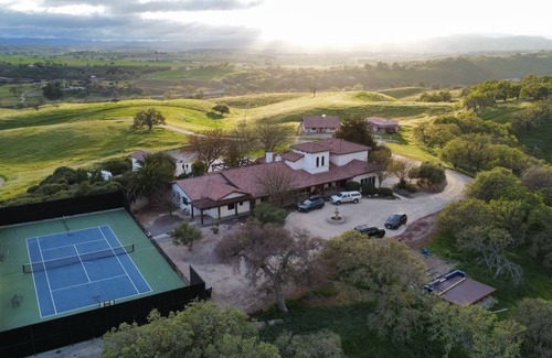 Paso Robles House | 17 acres with tennis court, pool . in the middle of Paso Robles wine country!