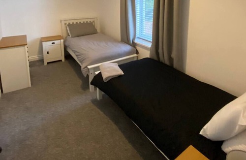 Darlington Apartment | 17 Larchfield House