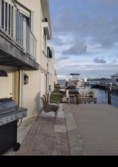 Nettles Island House | 17 Nettles Blvd