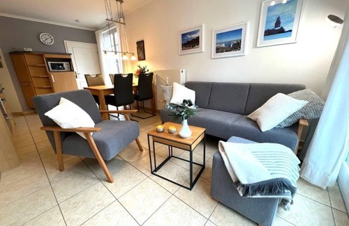 Ostseebad Kuhlungsborn Apartment | (174) 3- room apartment Ostseeallee - apartment house dune castle