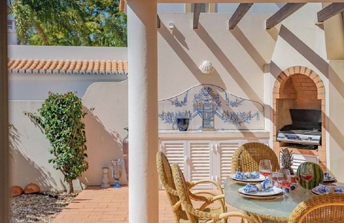Estombar Villa | 174 Gramacho Immaculately Presented Villa With Pool Heating