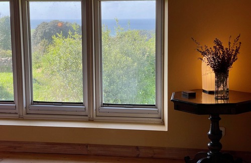 San Vicente de la Barquera House | 17th century mansion, Finca STYLISH HOST, sea views.