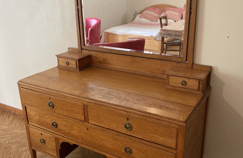 Lannion Apartment | 17th century property between the pink granite coast & Lannion, Studio 34m2